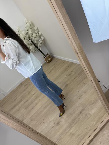 Camisa Florecilla Blanca  [4]