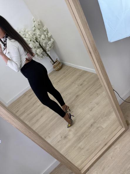 Jeans Laulia Skinny Negro Botones  [4]