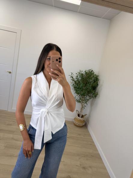 Camisa Nudo Blanca