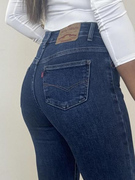 Jeans Skinny Etiqueta Roja [2]
