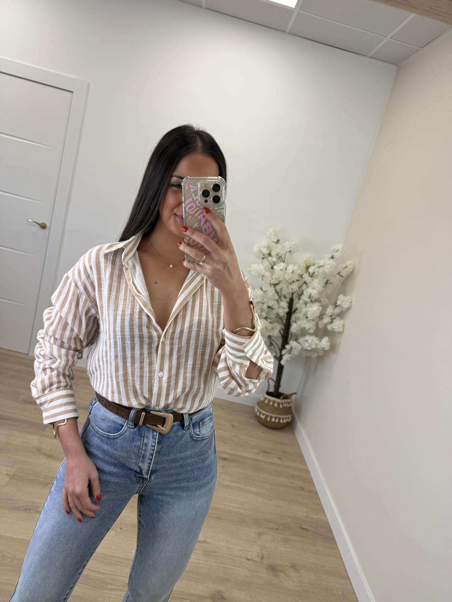 Camisa Rayitas Camel