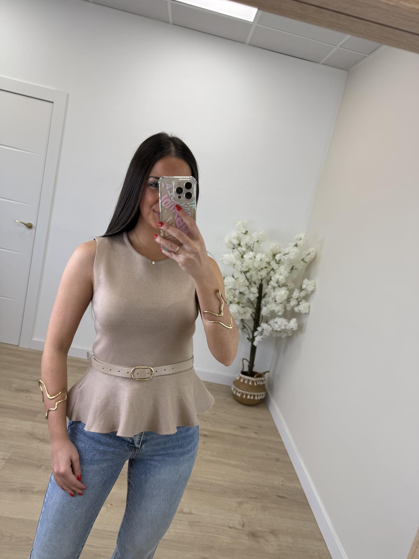 Top Volantito Beige