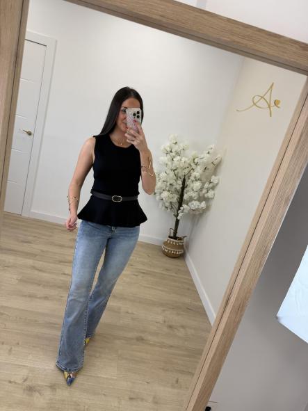 Top Volantito Negro [1]