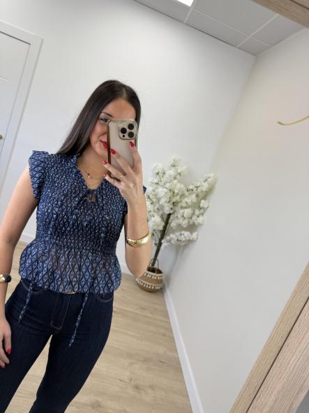 Top Claudia Azul