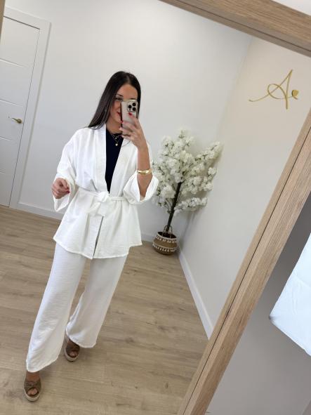 Conjunto Yasmina Blanco