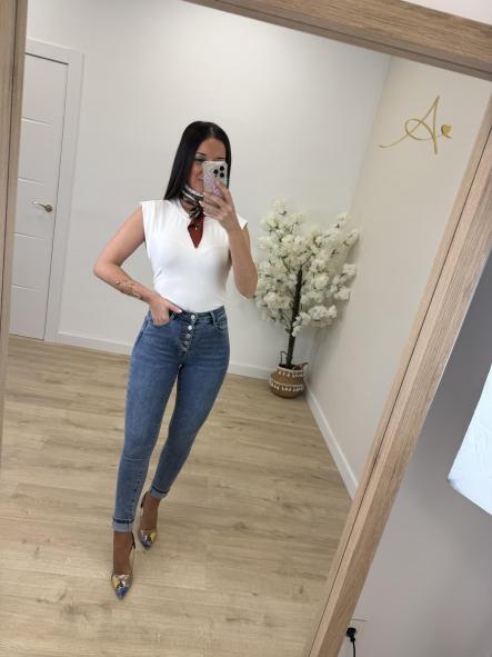 Jeans Skinny Laulia Botones [2]