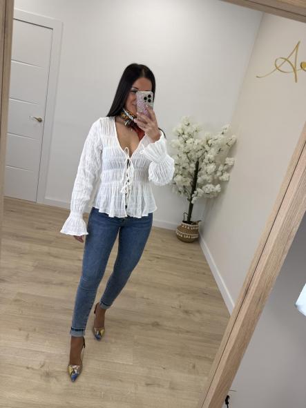 Camisa Fruncida Blanca [2]