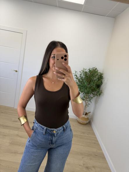 Top Chocolate Camila