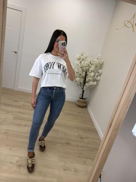 Camiseta Blanca y Marino New York 103 [2]