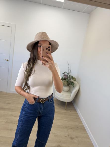 Top Beige Cuello Halter