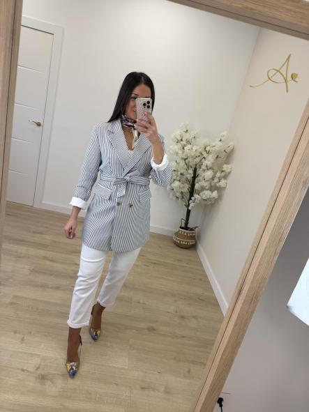 Americana Pombo Marino y Blanca [1]