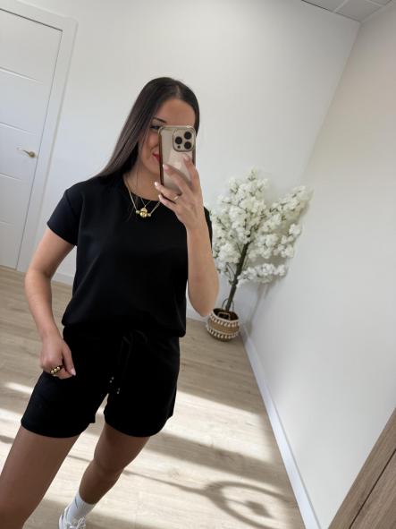 Conjunto Negro Confort