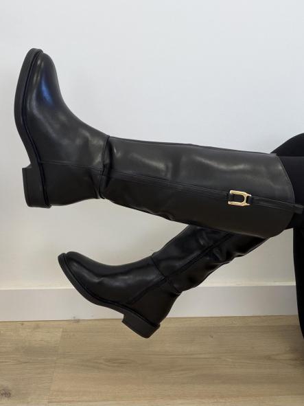 Bota Carlota Negra [1]