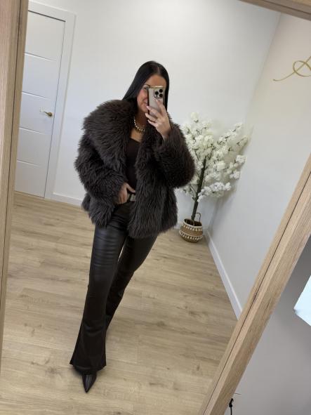 Chaqueta Pelo Chocolate [2]