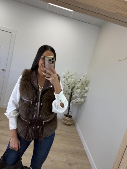 Chaleco Pelo Chocolate