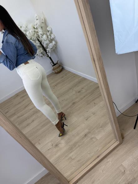 Jeans Skinny Etiqueta Roja Crudo Push Up [2]