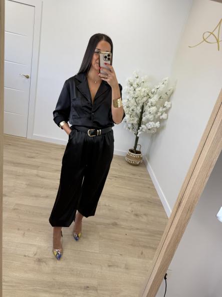 Pantalón Negro Bombacho [2]