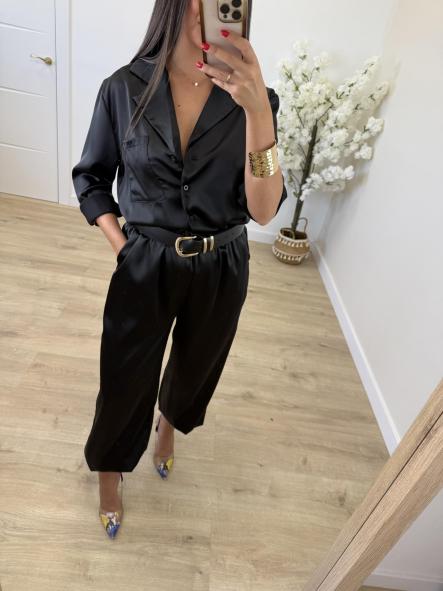 Pantalón Negro Bombacho [3]