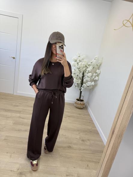 Sudadera Chocolate Cómoda [2]