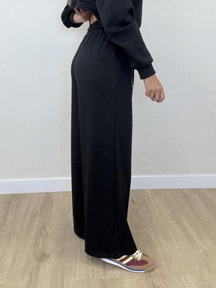 Pantalón Negro Cómodo