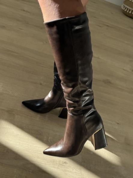 Bota Chocolate Tacón [2]
