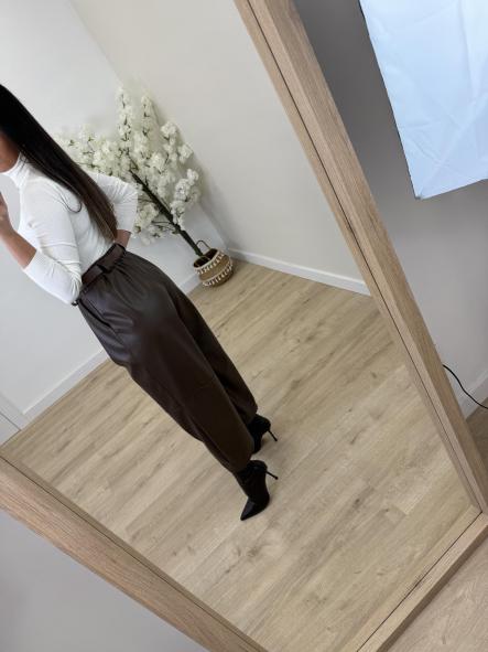 Pantalón Chocolate Praga [3]