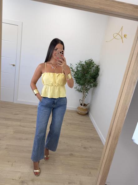 Top Claudia Amarillo [2]