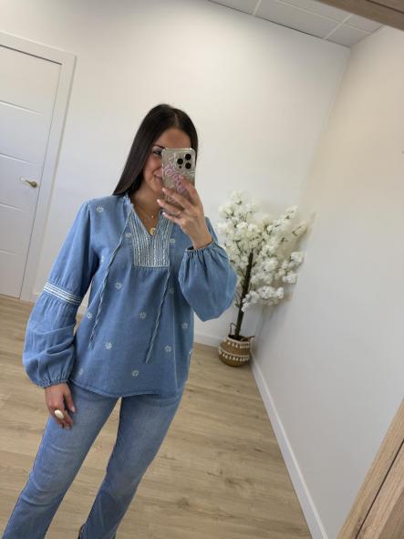 Camisa Bordada Denim  [2]