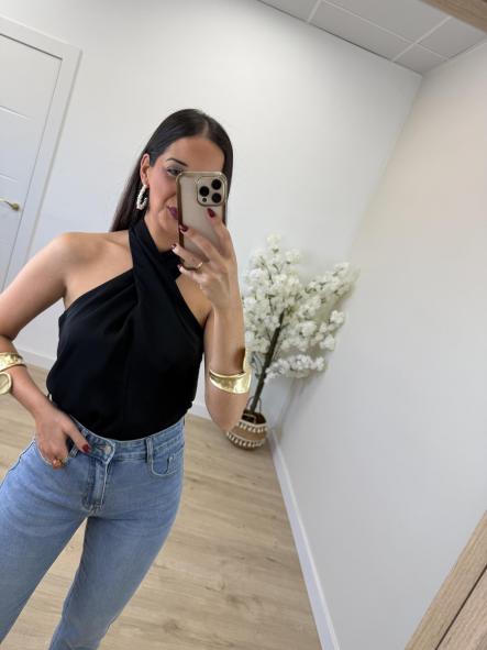 Camisa Halter Negra