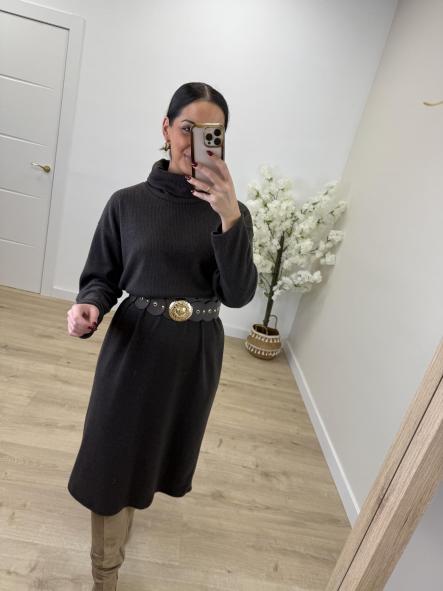 Vestido Chocolate Carmela [3]