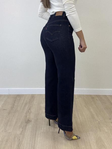 Jeans Wide Leg Etiqueta Roja