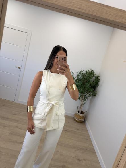 Conjunto Blanco Pespuntes [4]