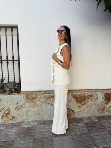 Conjunto Blanco Pespuntes [2]
