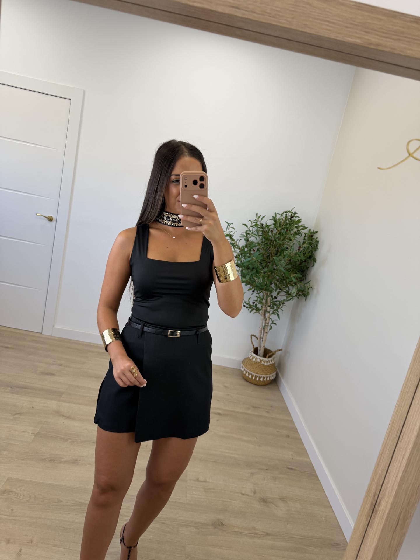 Falda/Pantalón Nairobi Negra