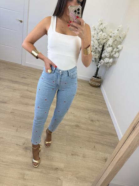 Jeans Fresitas Mom Fit [3]