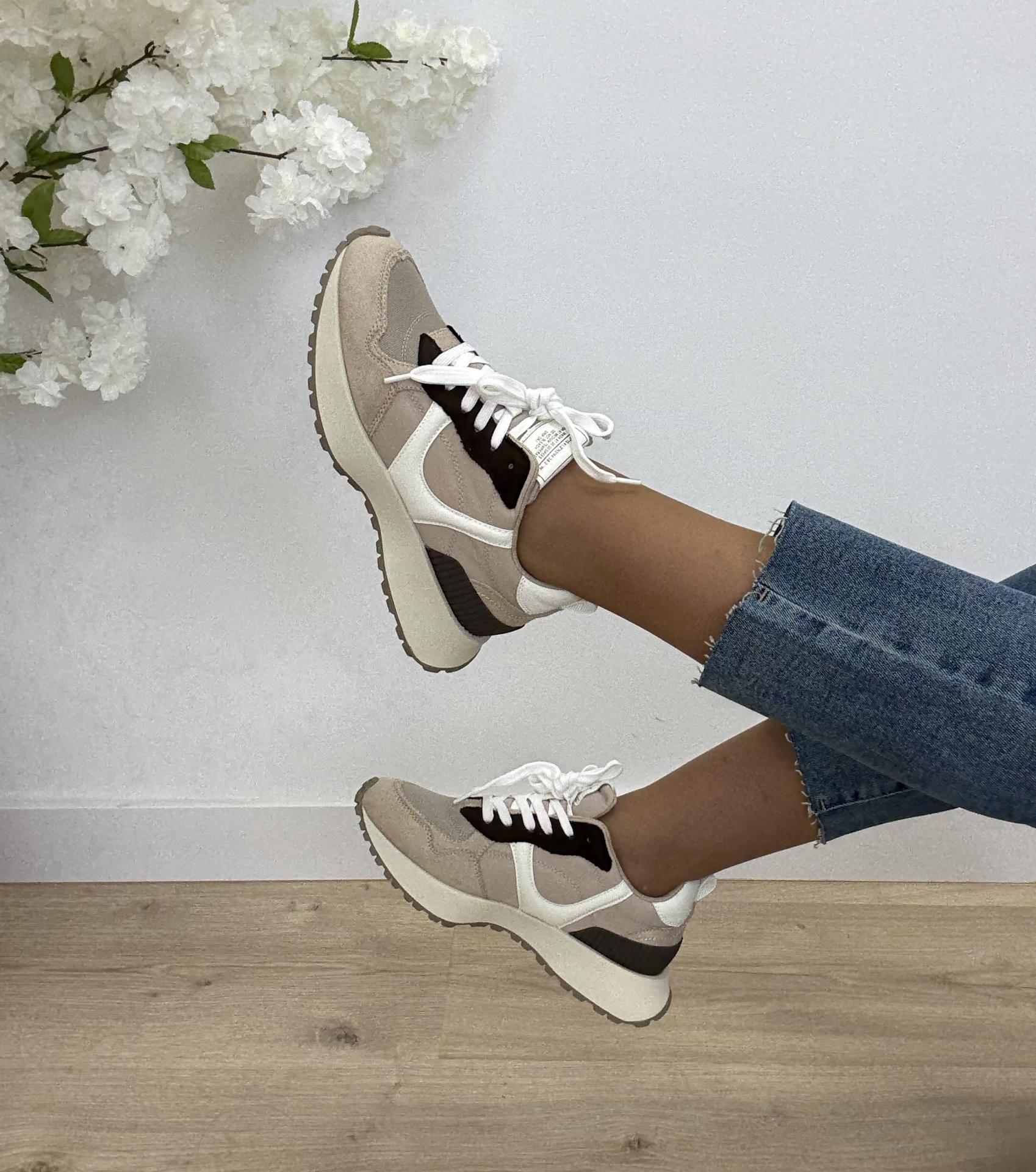 Zapatilla Corina Camel y Chocolate