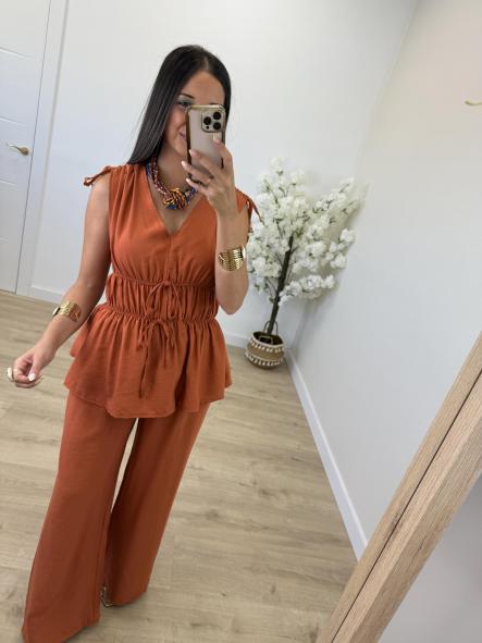 Conjunto Teja Capri