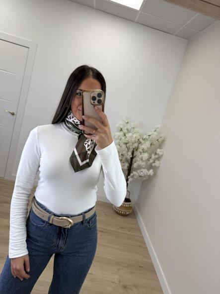 Camiseta Blanca Básica [0]