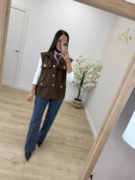 Chaleco Chocolate Carmeli [2]