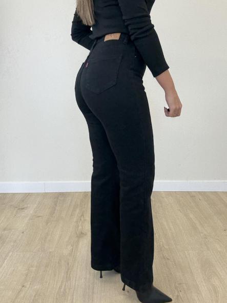 Jeans Negro Recto Etiqueta Roja [5]