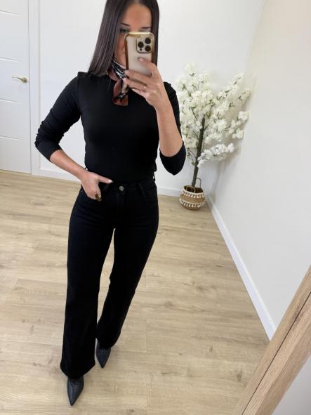 Jeans Negro Recto Etiqueta Roja [6]