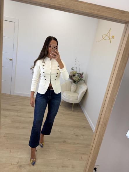 Chaqueta Lia Blanca [3]