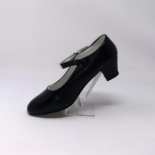 zapato tacón negro liso [2]