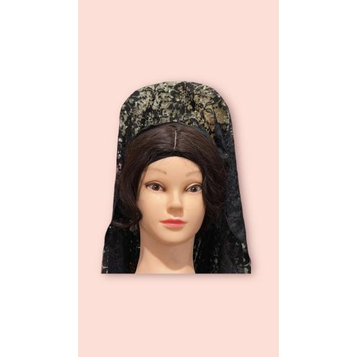 Mantilla  [2]