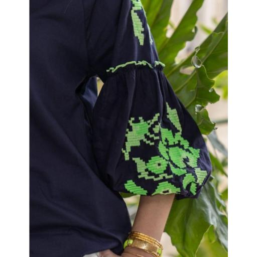 Blusa bordada  [2]