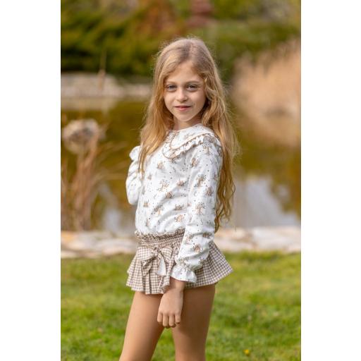 Conjunto blusa y falda [1]