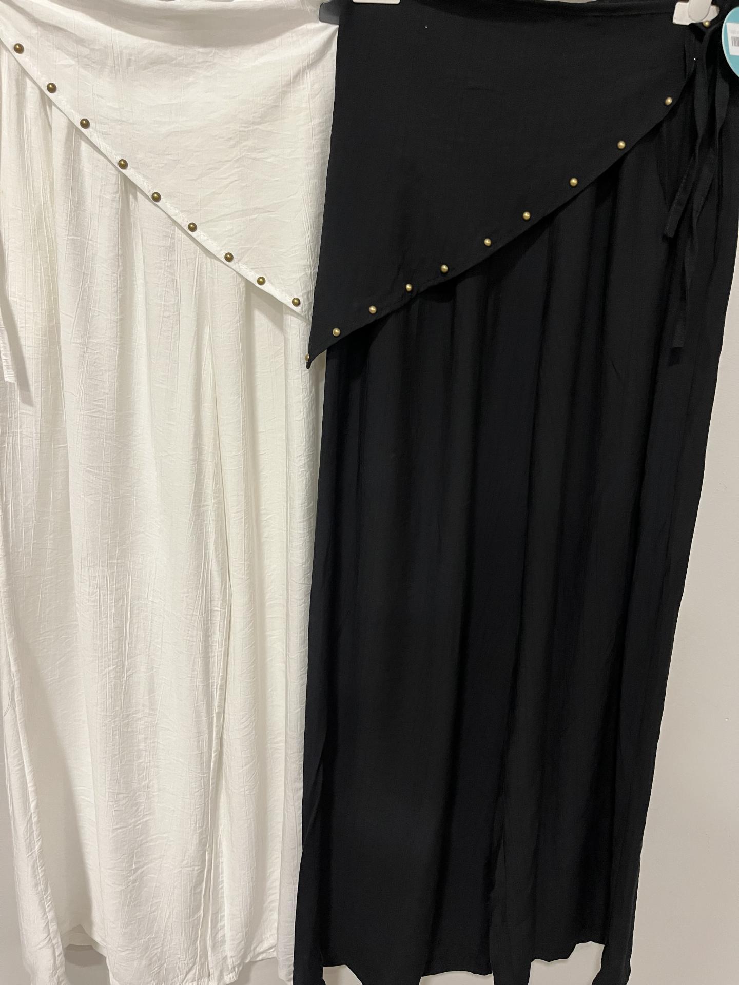 Pantalon más pañuelo en poliéster