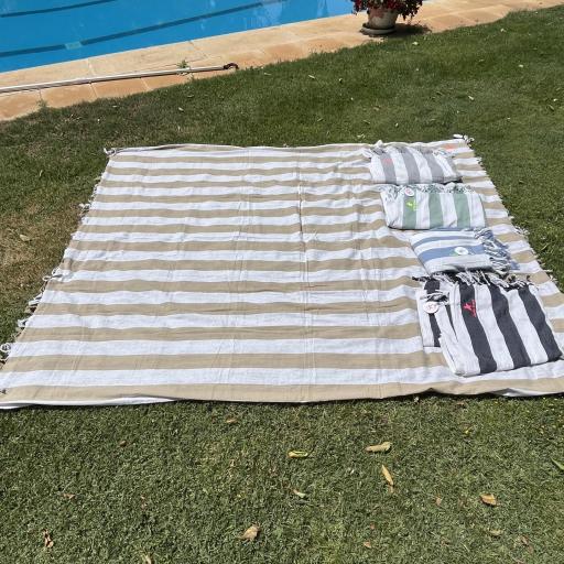 Toalla rayas XXL  [1]