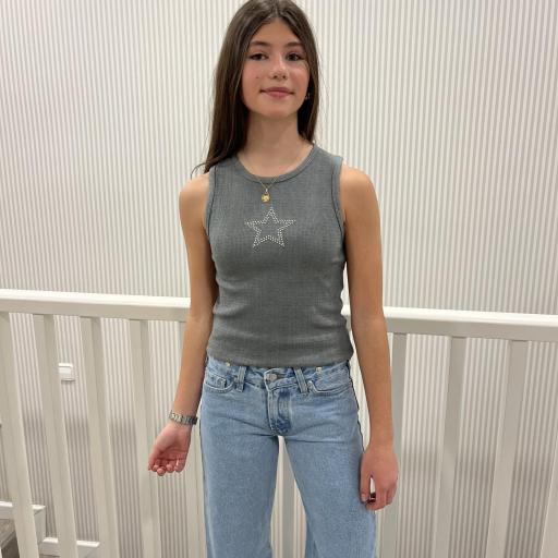 Camiseta tachuelas  [2]