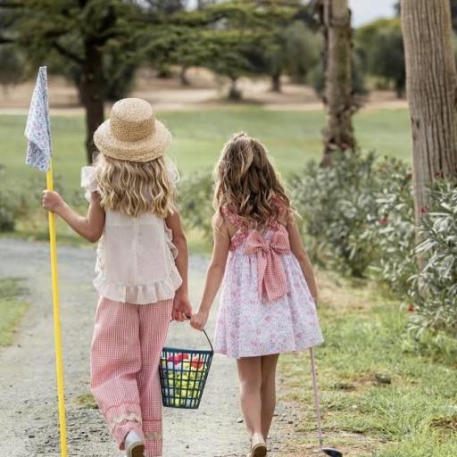 Conjunto blusa y pantalón  [1]